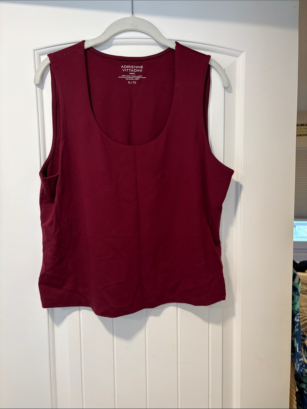 Adrienne Vittadini sleeveless top xl